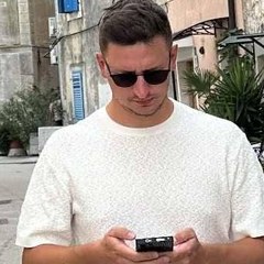 Adrian Zblewski — GrowCommerce
